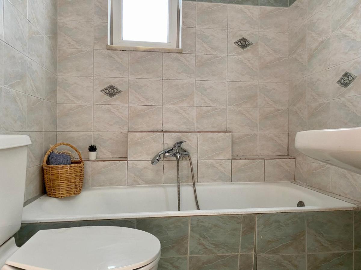 Central, Sunny & Spacious Apartment, In Kos, "1" Extérieur photo