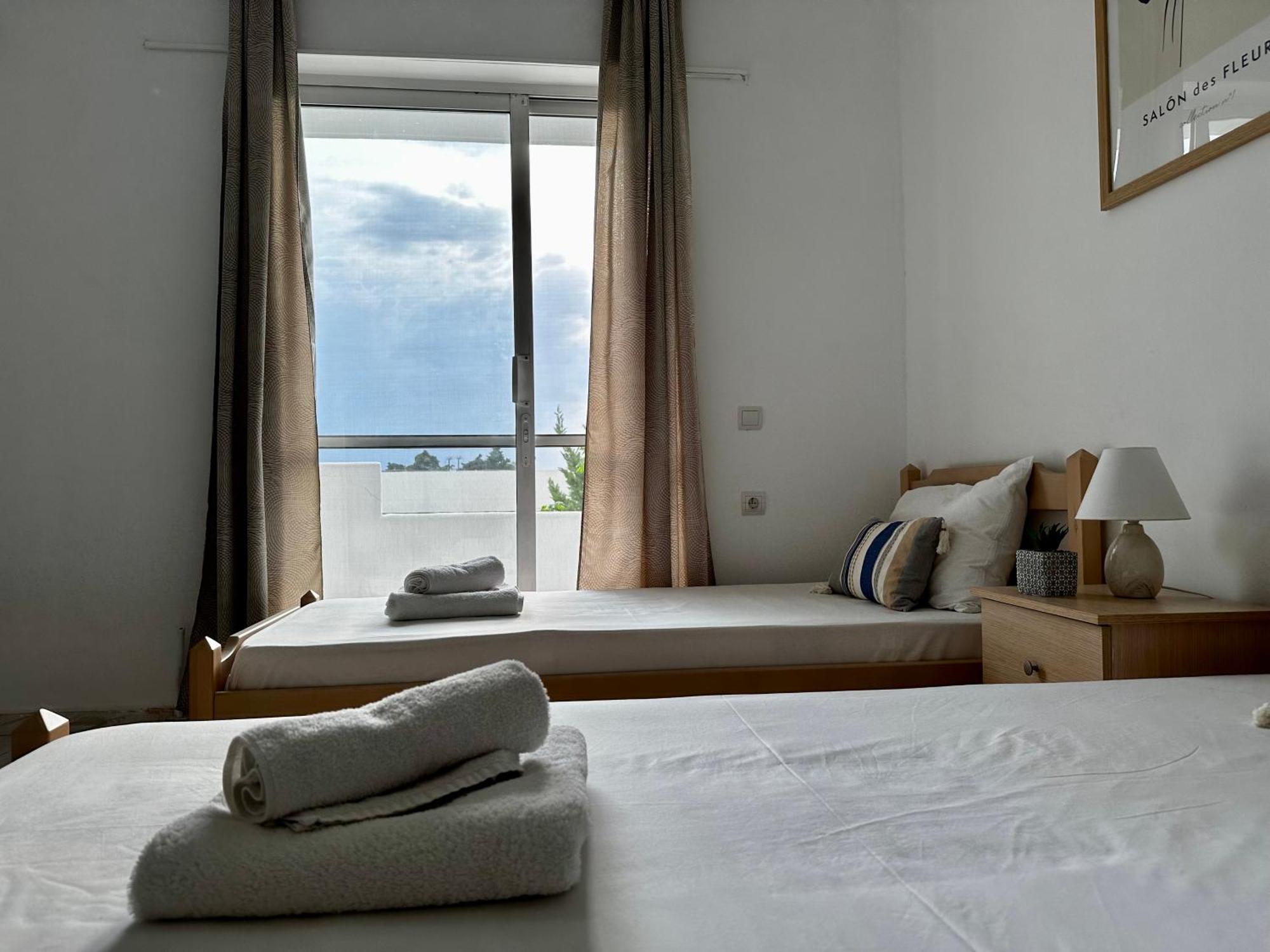 Central, Sunny & Spacious Apartment, In Kos, "1" Extérieur photo